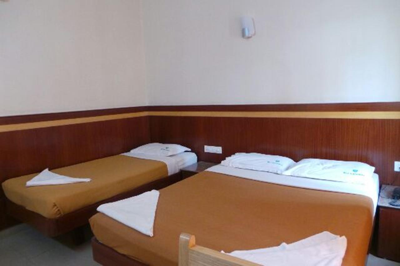 Mlc Gateway Deluxe Inn Бангалор Екстериор снимка
